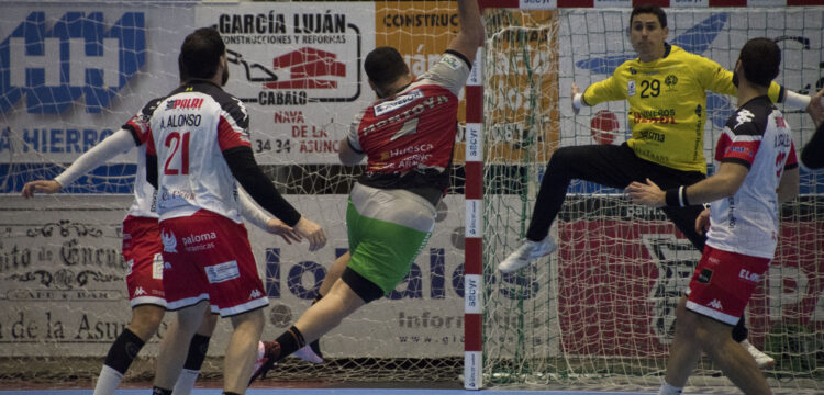 Lamariano ante Montoya / Foto: Daniel Pérez