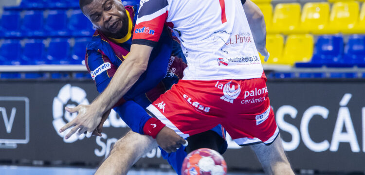 Barça - Nava / Foto: Pau Campaña