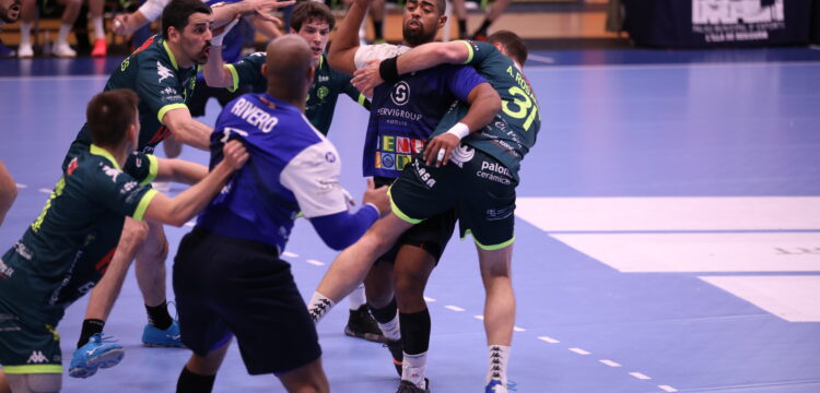 Benidorm - Nava / Foto: Jaime Alvado Such