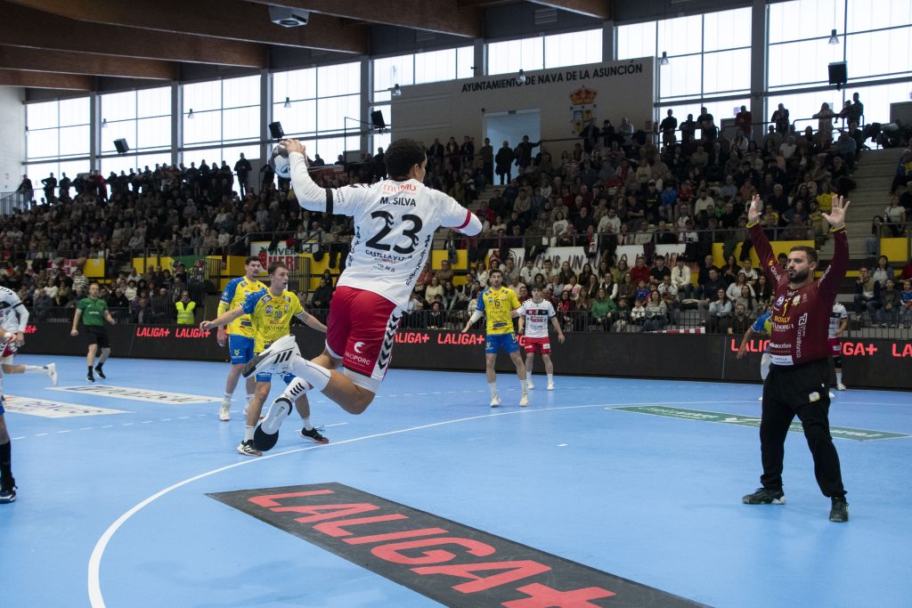 La falta de acierto frena al Nava